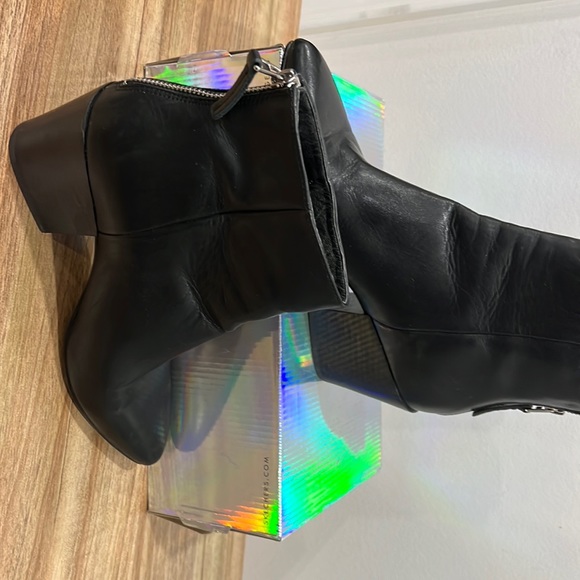 (3S) Dolce Vita Cotlyn Leather boots - Picture 1 of 7